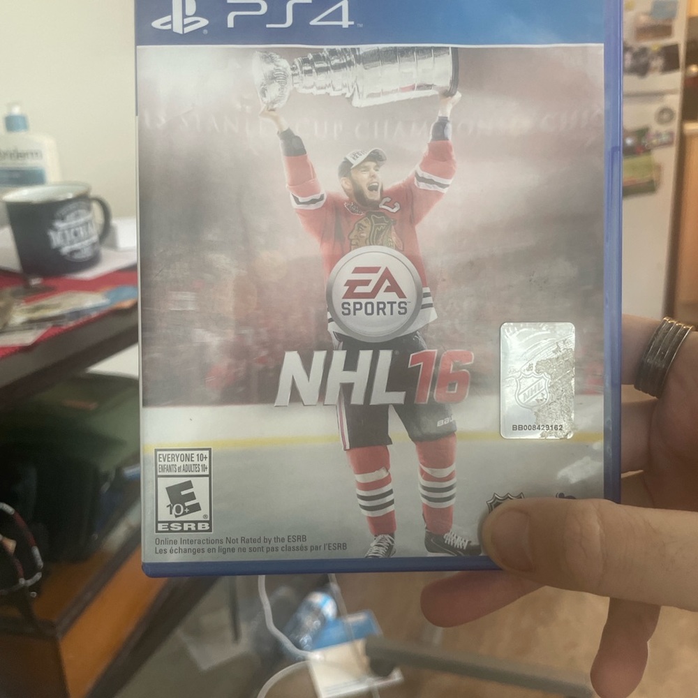 Blue NHL Game for PS4 with Dynamic Design